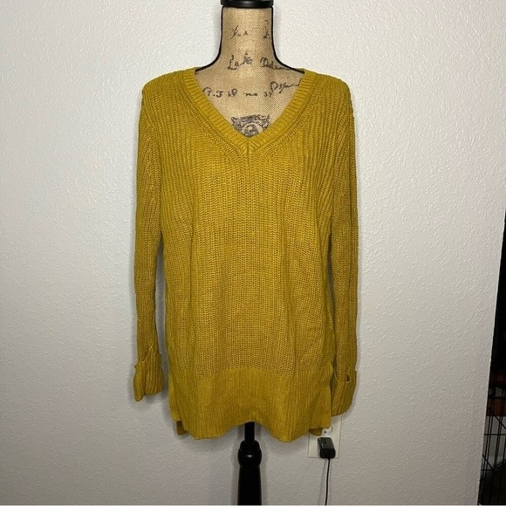 Ruby Moon Anthropologie Womens Mustard Knit Long Sleeve V-Neck Sweater sz M